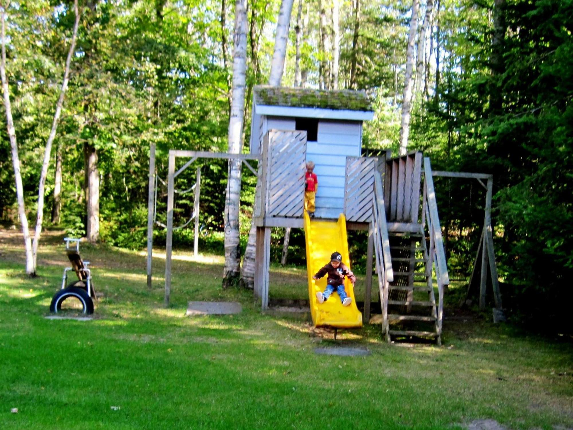 סאובל ביץ' Sunny Birch Cottages מראה חיצוני תמונה
